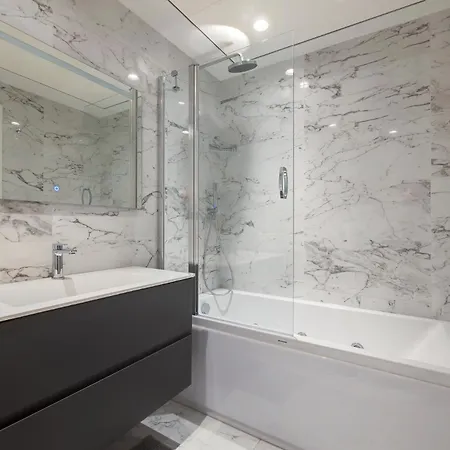 Luxury High-rise Mercury Tower