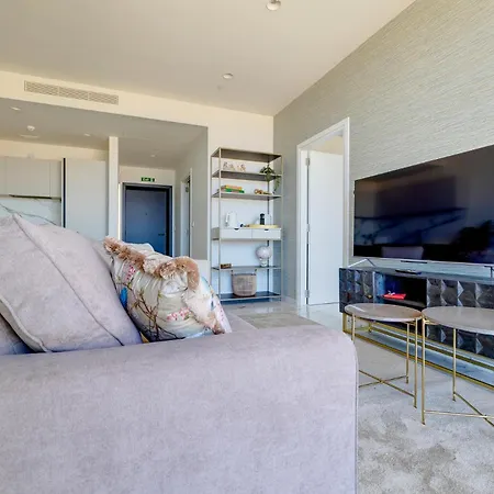 Luxury High-rise Mercury Tower Apartman San Ġiljan