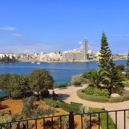 Luxury High-rise Mercury Tower Appartement San Ġiljan